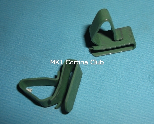 Hardware & Fixings BG4 Door card retaining clips (early metal type
